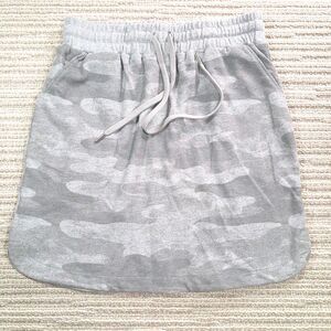 maurices womens xs gray camo french terry fleece drawstring pocket mini skirt